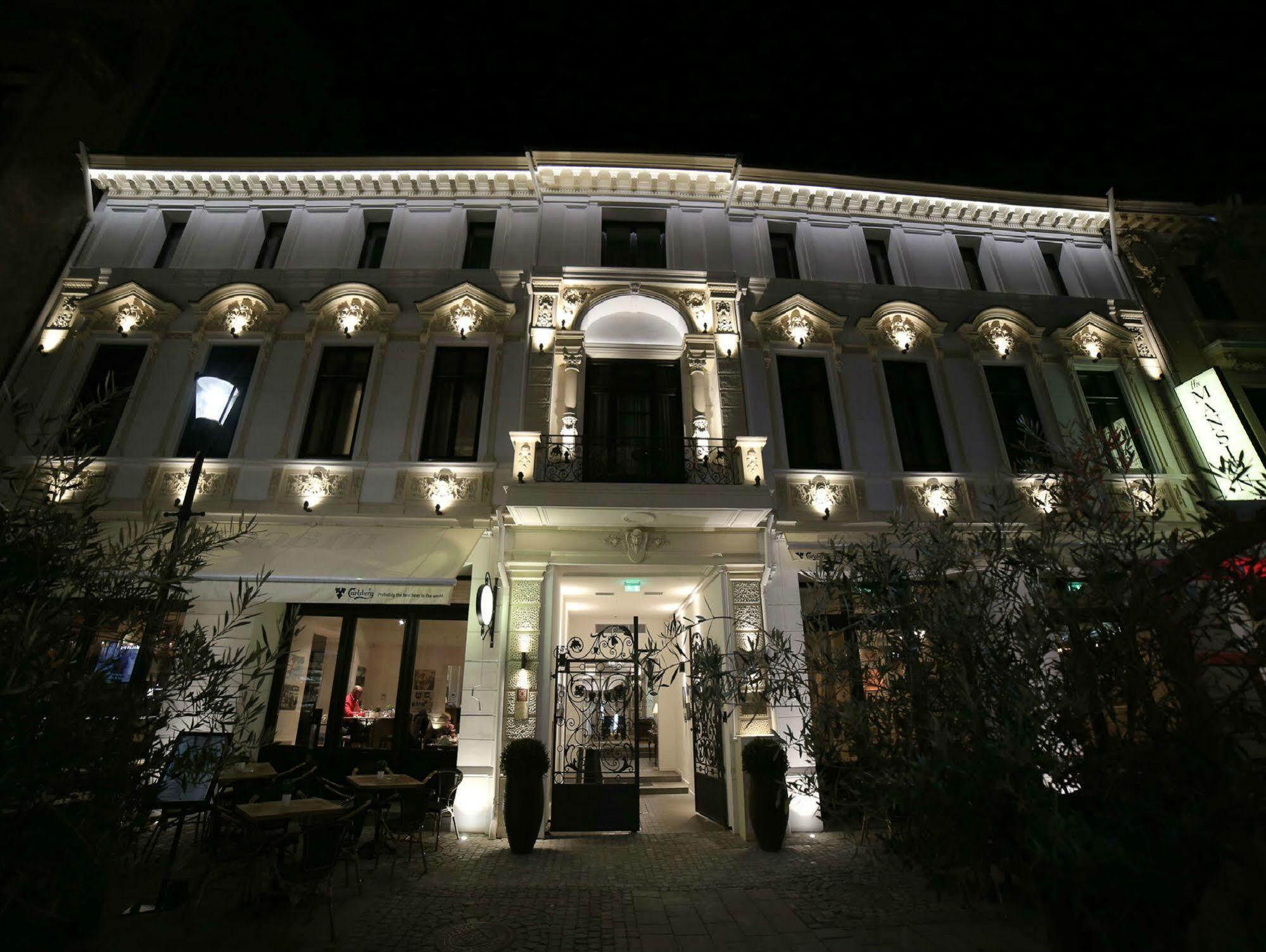The Mansion Boutique Hotel (Adults Only) Bukarest Exteriör bild